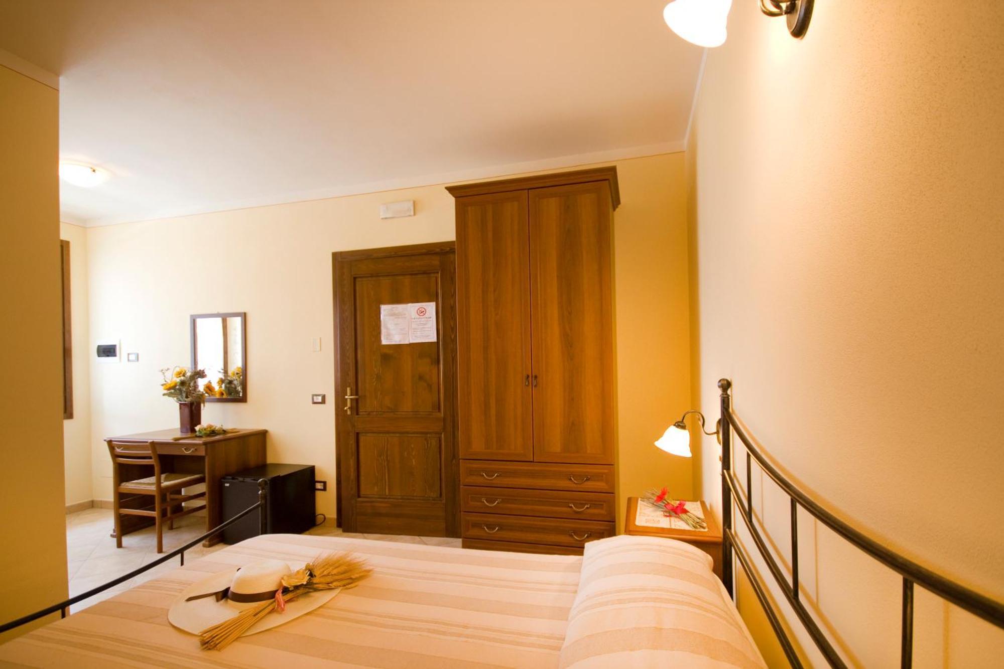 Agriturismo Cascina Roveri 몬잠바노 외부 사진