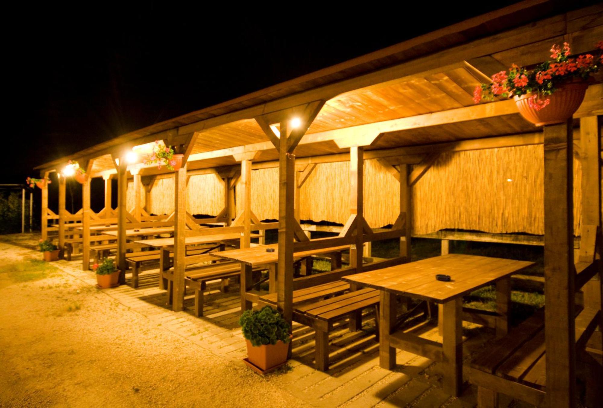 Agriturismo Cascina Roveri 몬잠바노 외부 사진