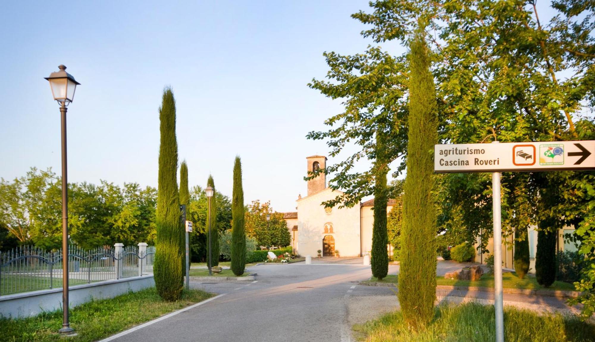 Agriturismo Cascina Roveri 몬잠바노 외부 사진