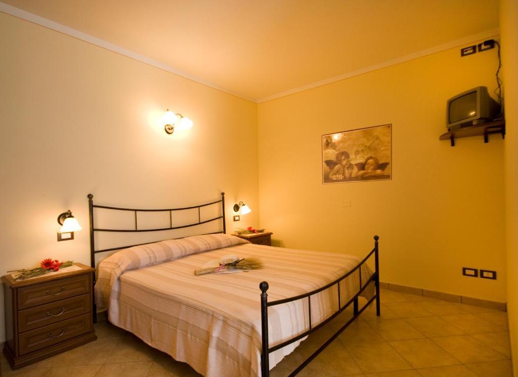 Agriturismo Cascina Roveri 몬잠바노 객실 사진
